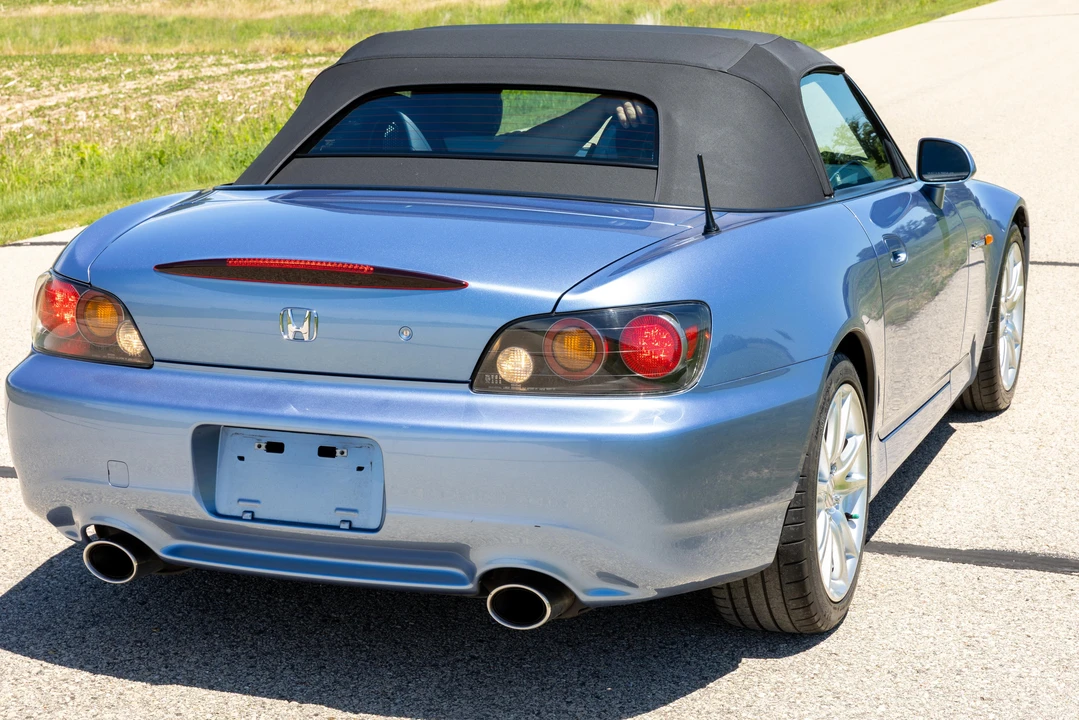 2004 Honda AP2 S2000 - Image 15 of 31