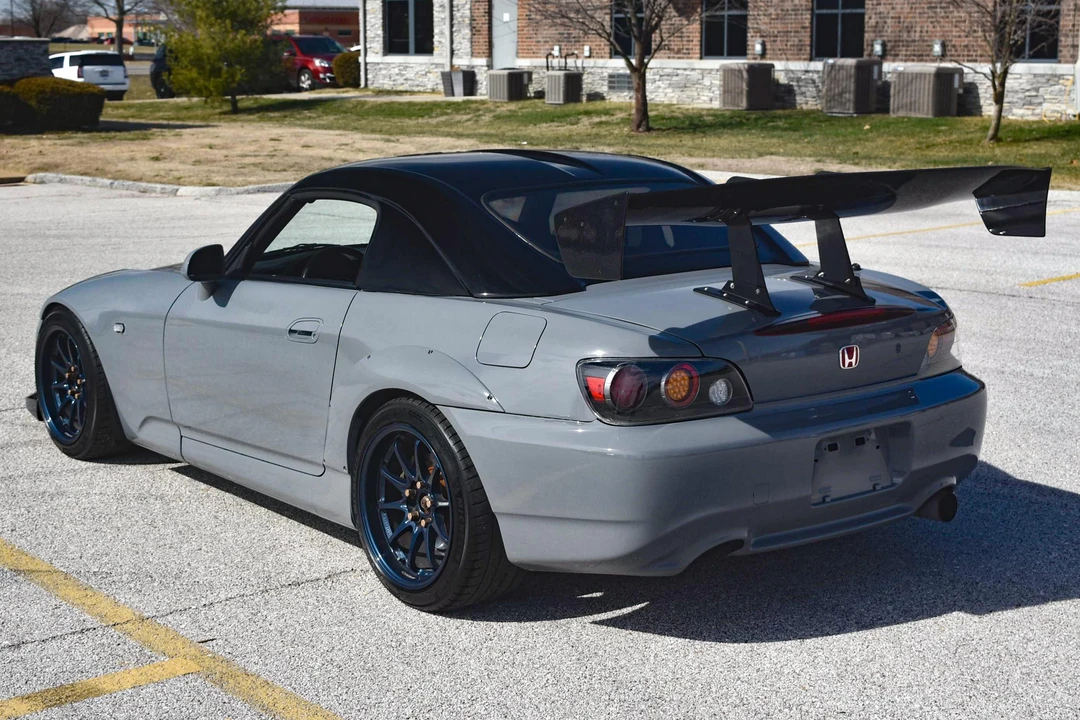 2004 Honda AP2 S2000 - Image 4 of 6