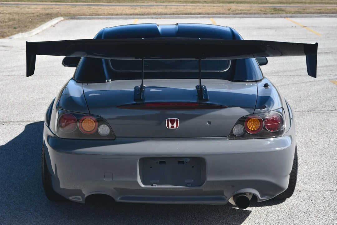 2004 Honda AP2 S2000 - Image 5 of 6