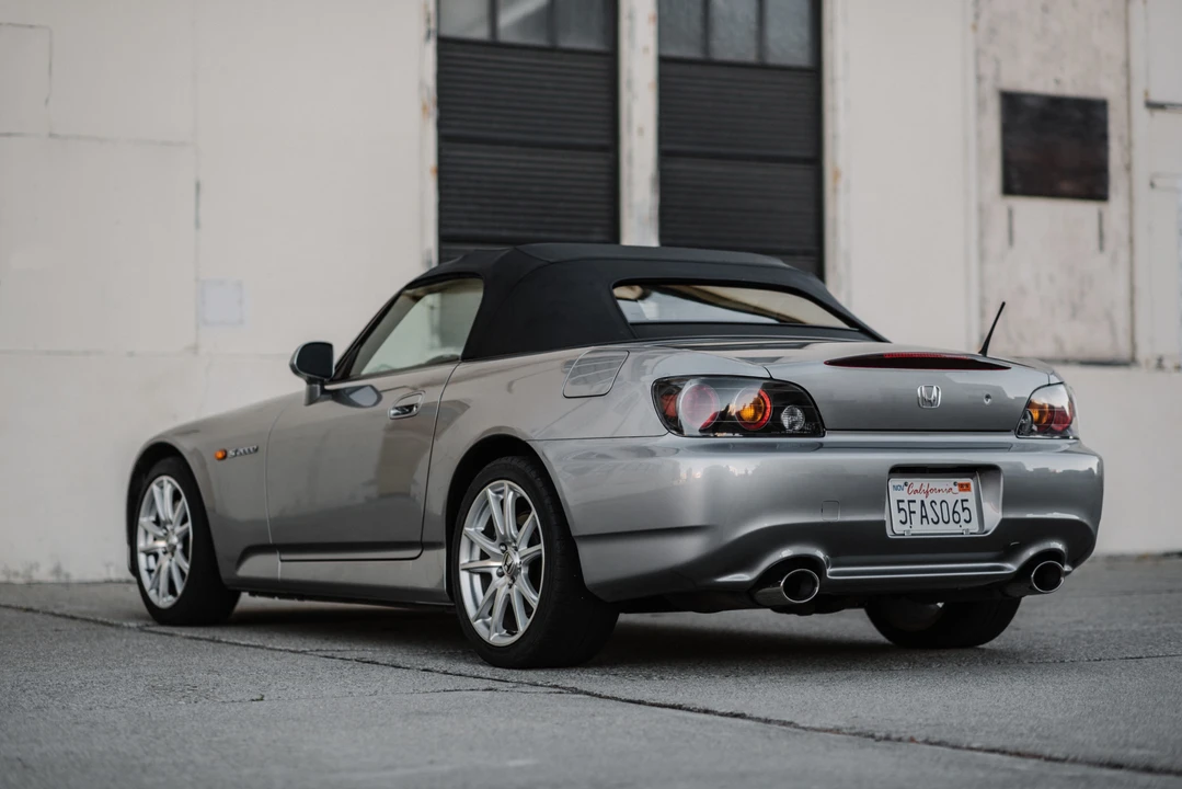 2004 Honda AP2 S2000 - Image 16 of 31