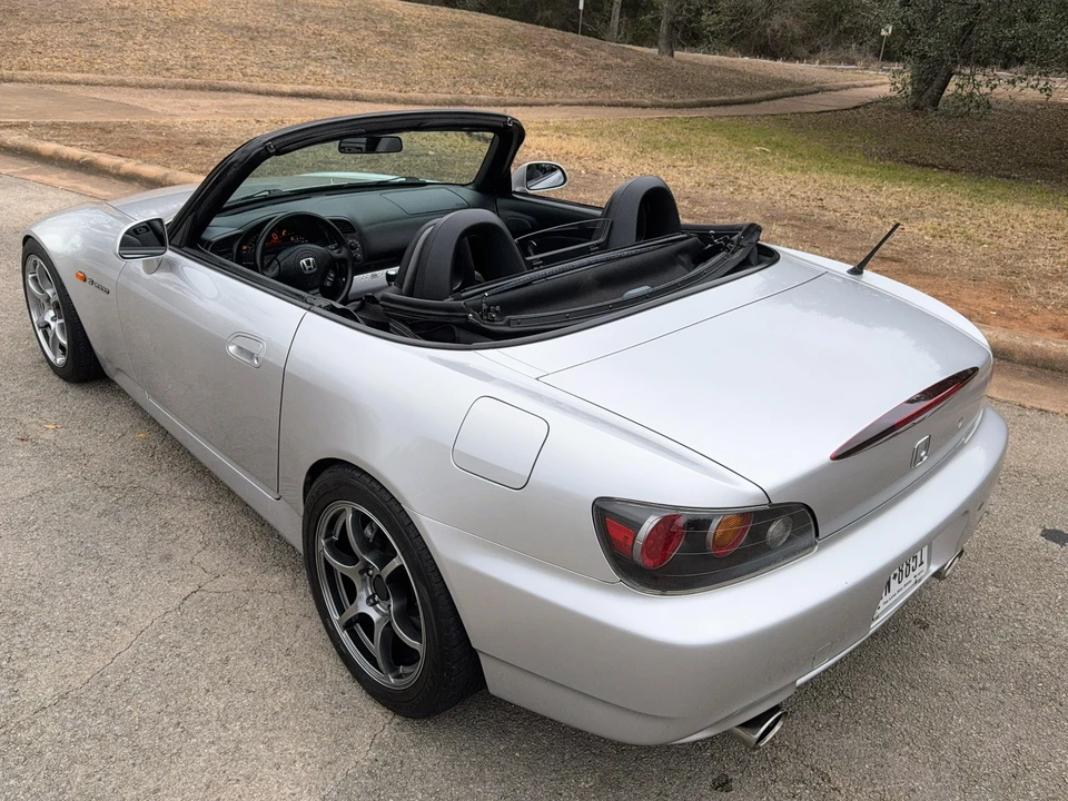 2004 Honda AP2 S2000 - Image 14 of 31