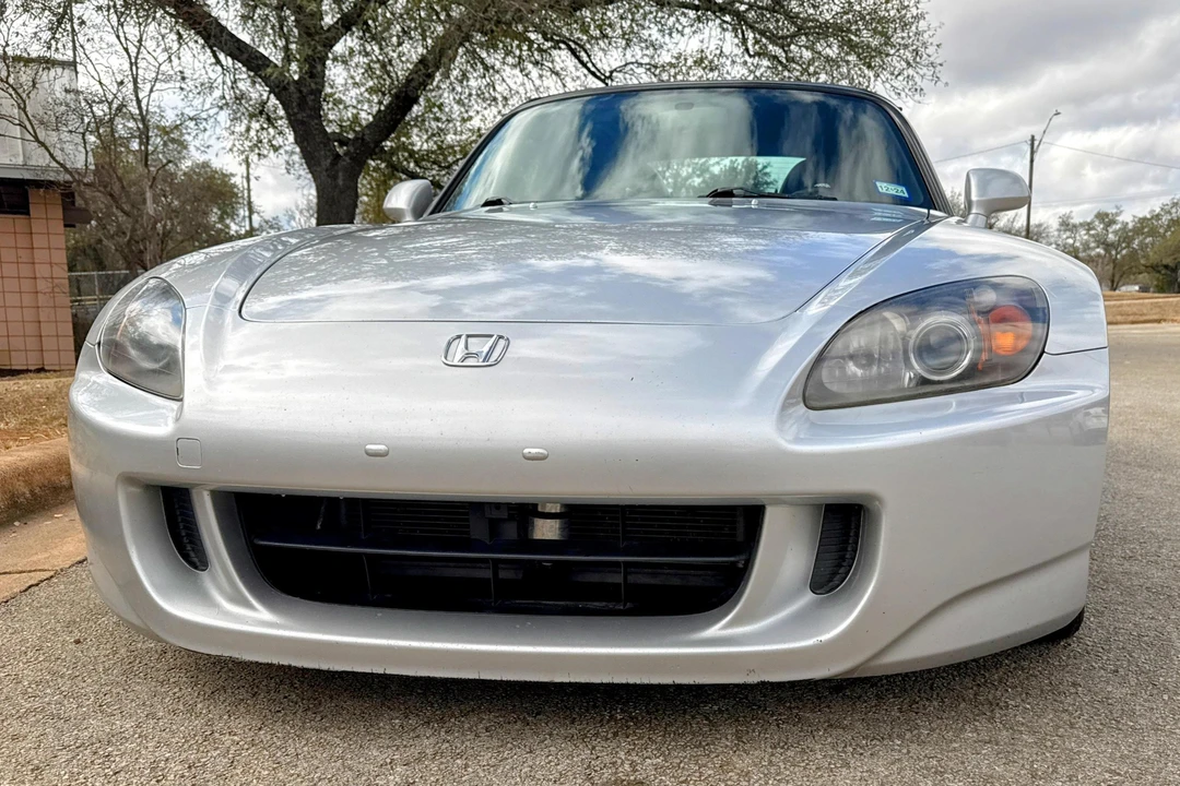 2004 Honda AP2 S2000 - Image 2 of 31