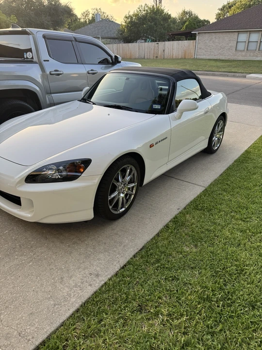 2004 Honda AP2 S2000 - Image 2 of 20