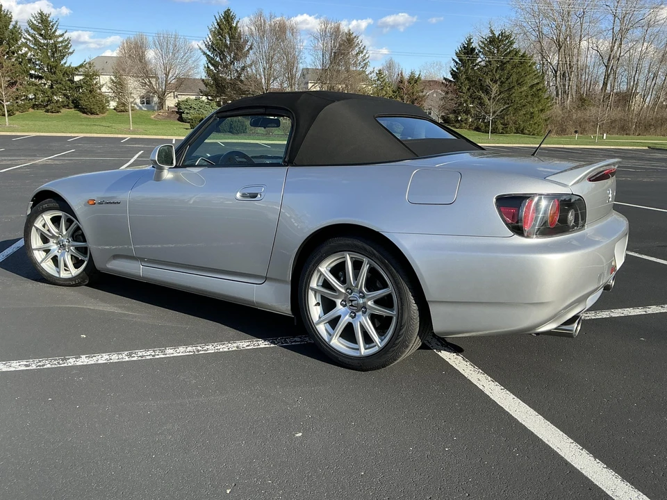 2004 Honda AP2 S2000 - Image 5 of 31
