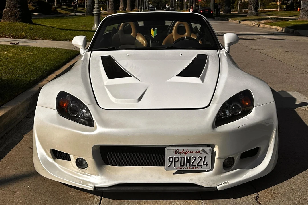 2004 Honda AP2 S2000 - Image 2 of 31