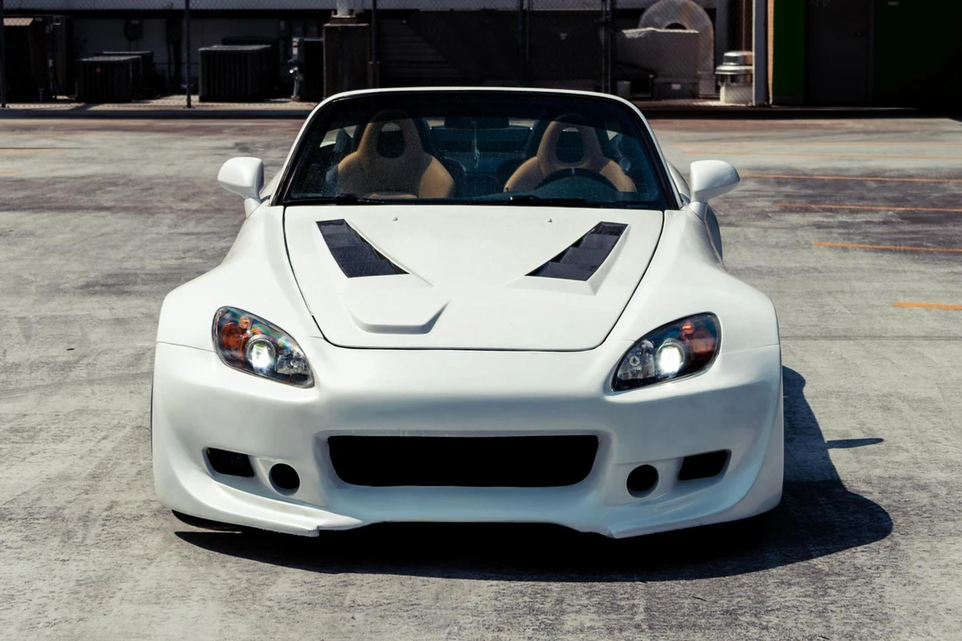 2004 Honda AP2 S2000 - Image 2 of 31