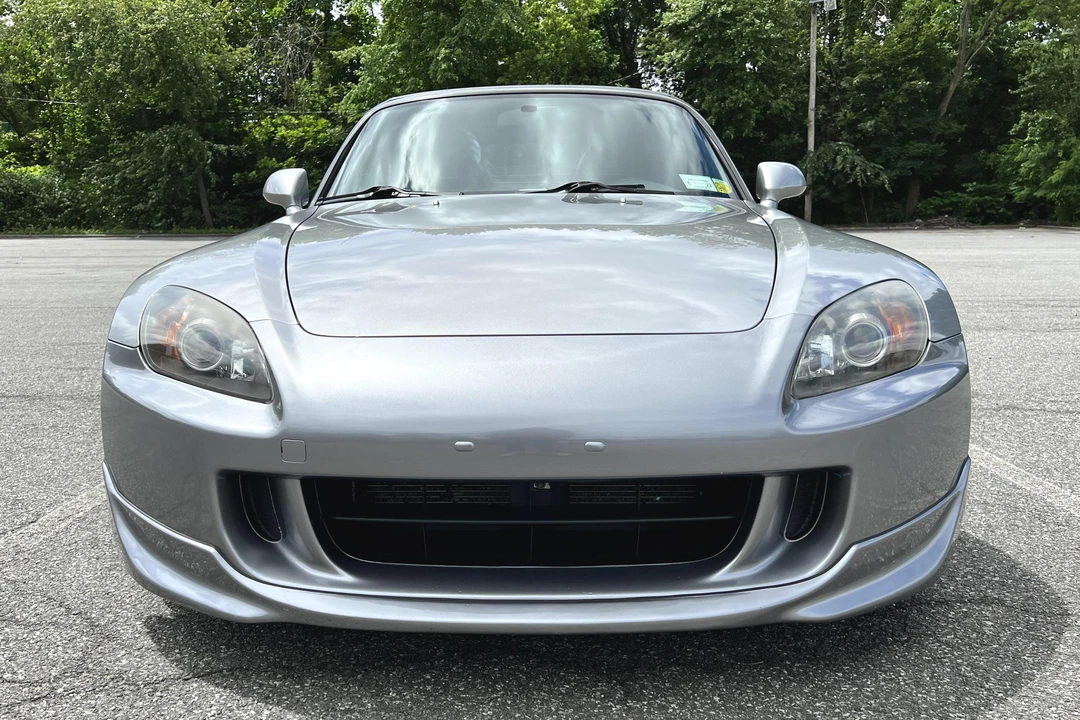 2004 Honda AP2 S2000 - Image 2 of 31
