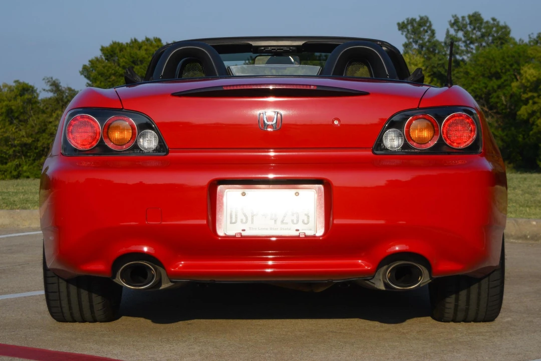 2004 Honda AP2 S2000 - Image 5 of 6