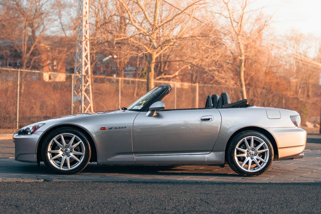 2004 Honda AP2 S2000 - Image 3 of 31