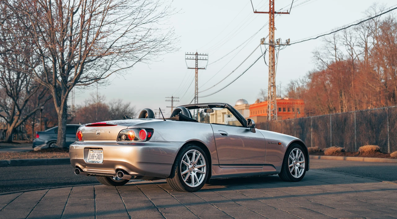 2004 Honda AP2 S2000 - Image 8 of 31