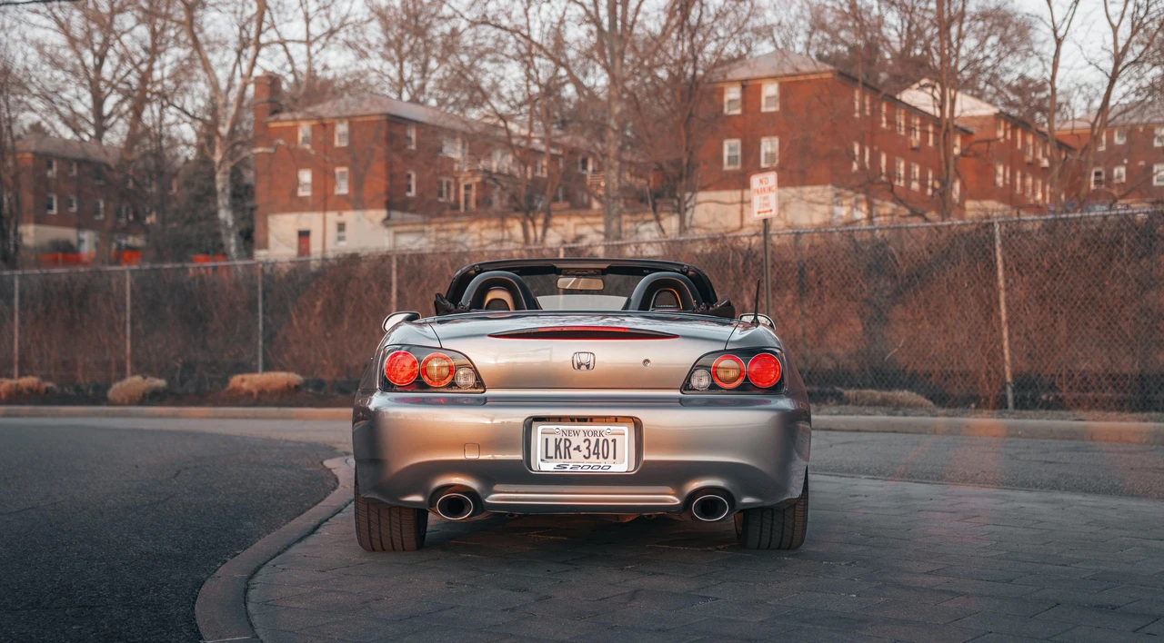 2004 Honda AP2 S2000 - Image 7 of 31