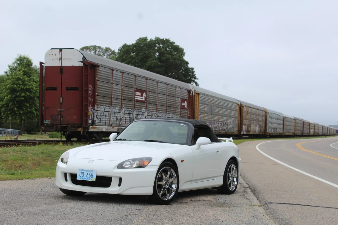 2004 Honda AP2 S2000 - Image 2 of 31