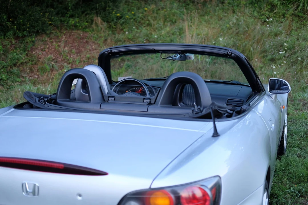 2004 Honda AP2 S2000 - Image 23 of 31