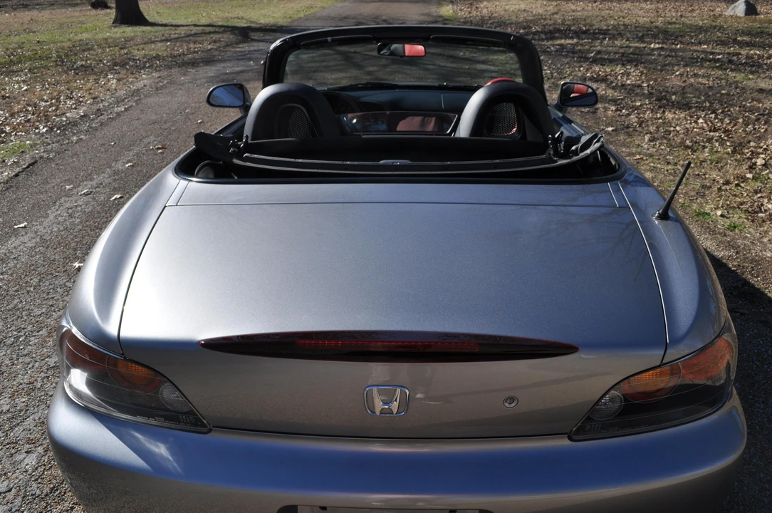 2004 Honda AP2 S2000 - Image 19 of 23