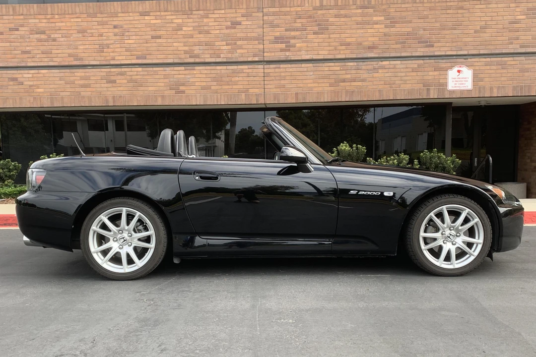 2004 Honda AP2 S2000 - Image 3 of 31