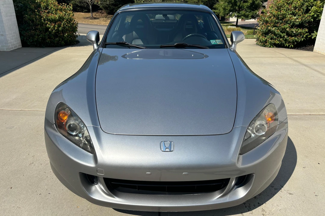 2004 Honda AP2 S2000 - Image 2 of 31