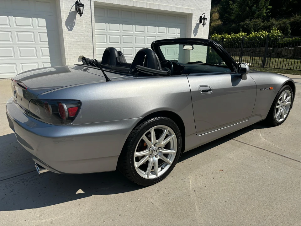2004 Honda AP2 S2000 - Image 17 of 31