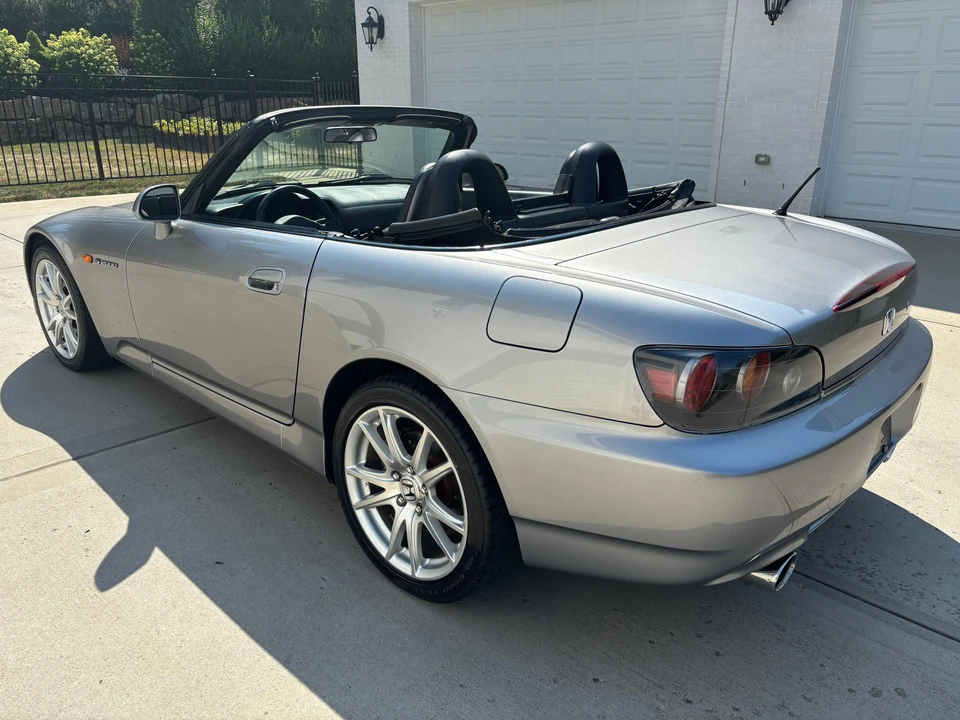 2004 Honda AP2 S2000 - Image 12 of 31