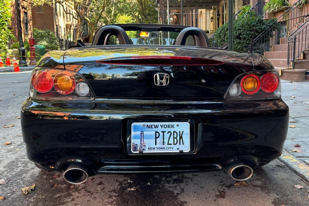 2004 Honda AP2 S2000 - Image 5 of 31