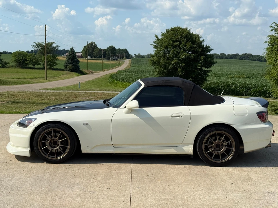 2004 Honda AP2 S2000 - Image 19 of 31