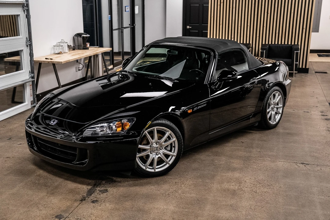2004 Honda AP2 S2000 - Image 2 of 31