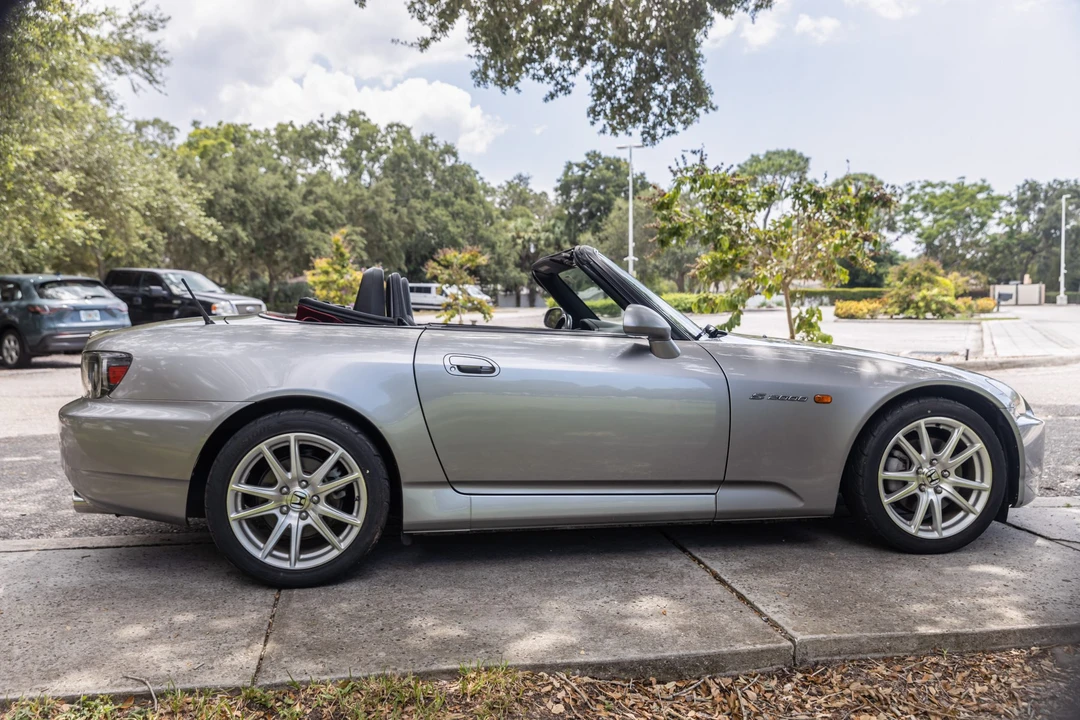 2004 Honda AP2 S2000 - Image 5 of 31