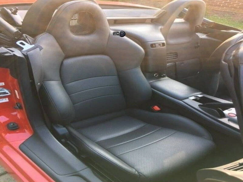 2004 Honda AP2 S2000 - Image 2 of 11
