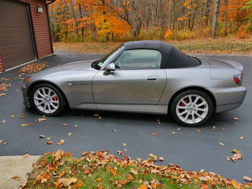 2004 Honda AP2 S2000 - Image 4 of 11