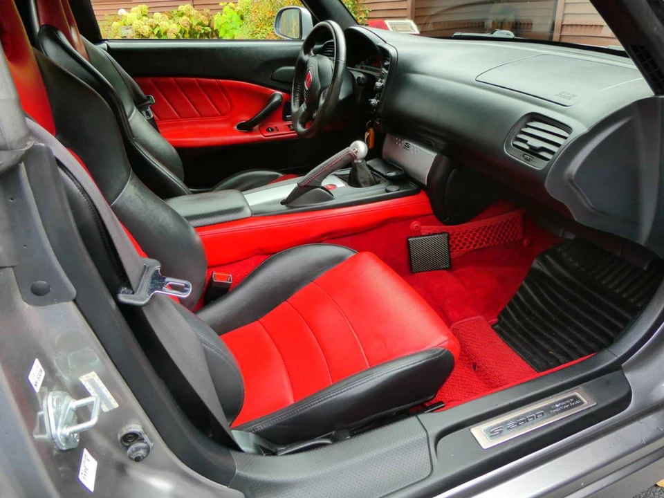 2004 Honda AP2 S2000 - Image 6 of 11