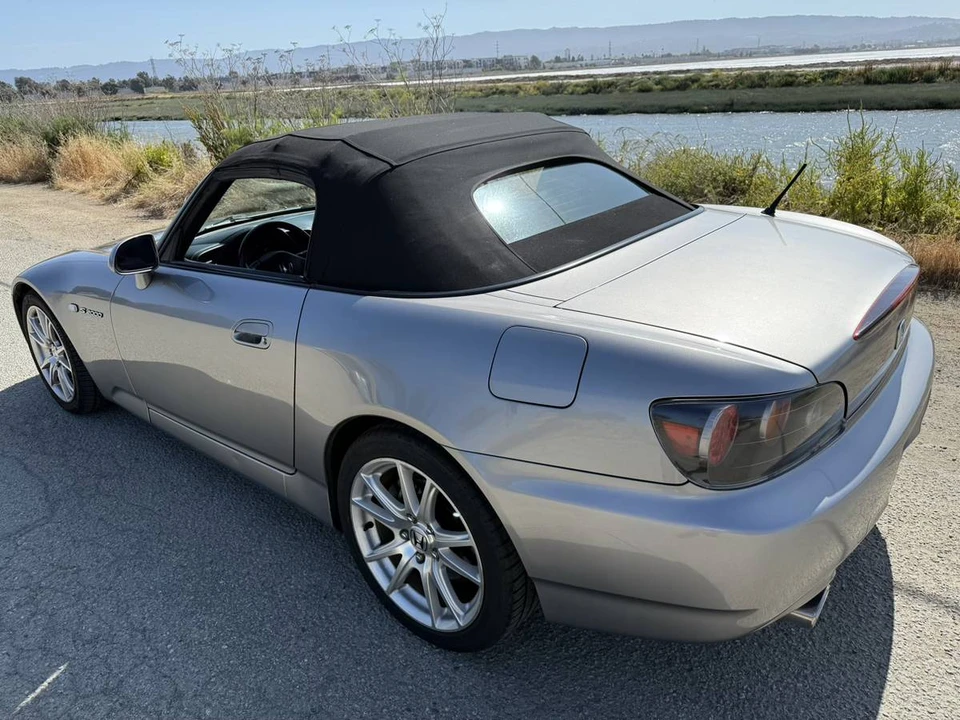2004 Honda AP2 S2000 - Image 9 of 10