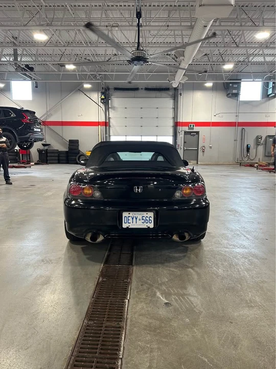2004 Honda AP2 S2000 - Image 4 of 7