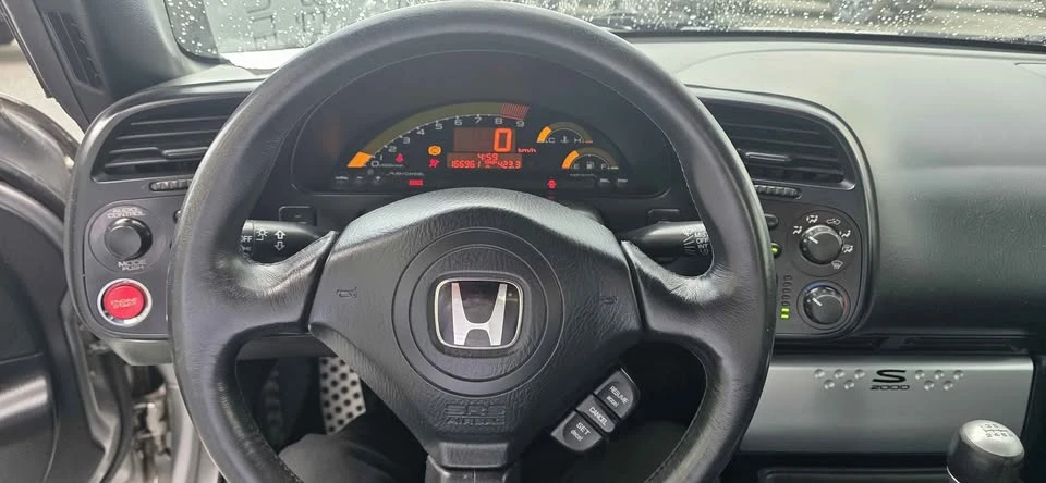 2004 Honda AP2 S2000 - Image 19 of 20