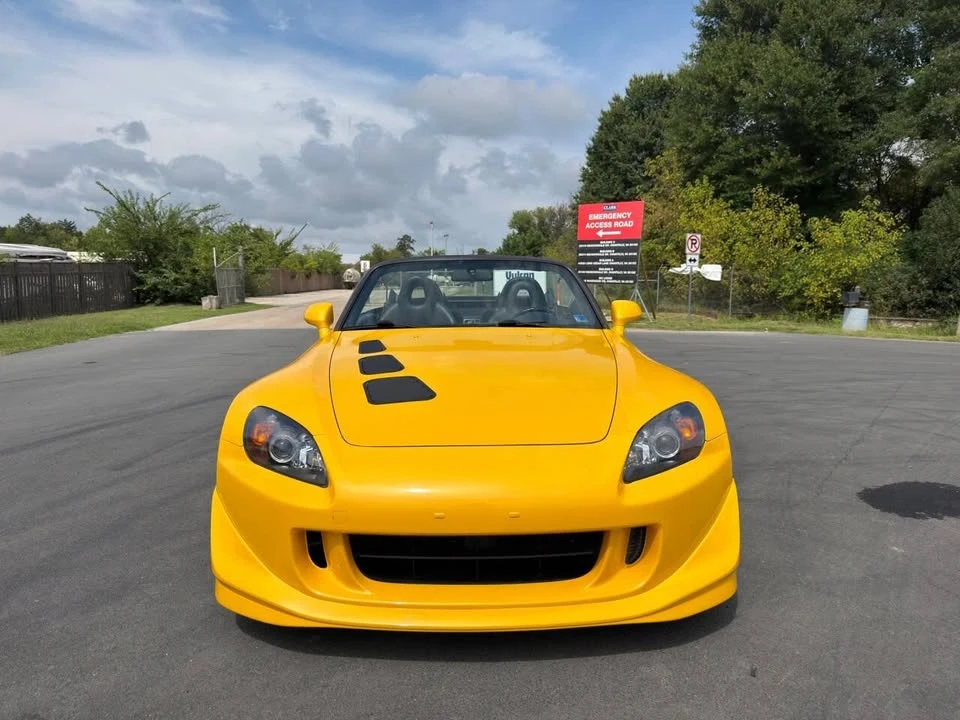 2004 Honda AP2 S2000 - Image 2 of 20