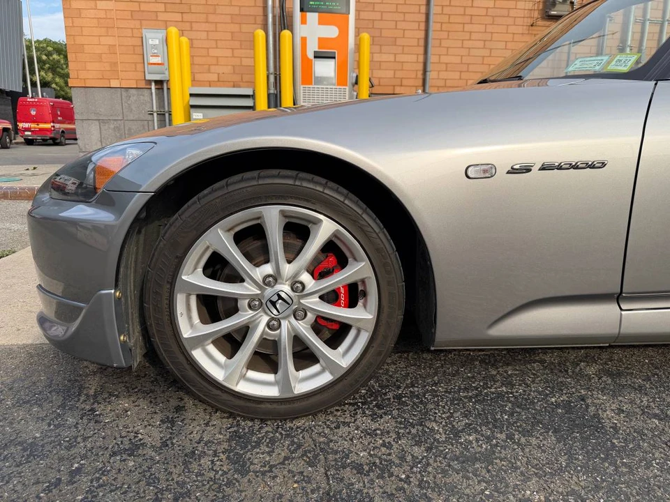 2004 Honda AP2 S2000 - Image 10 of 17