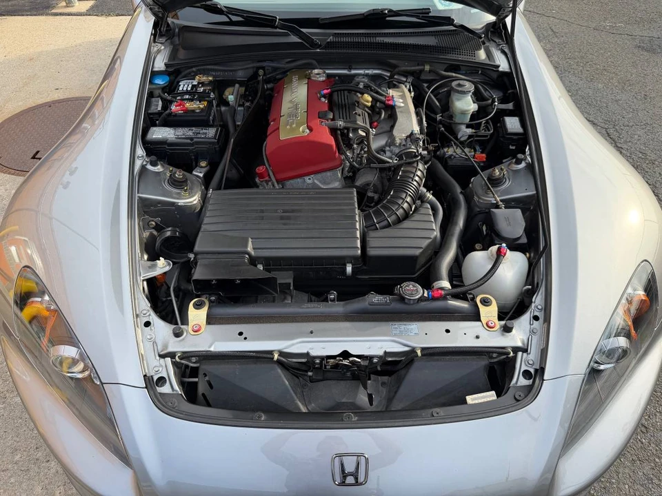 2004 Honda AP2 S2000 - Image 8 of 17
