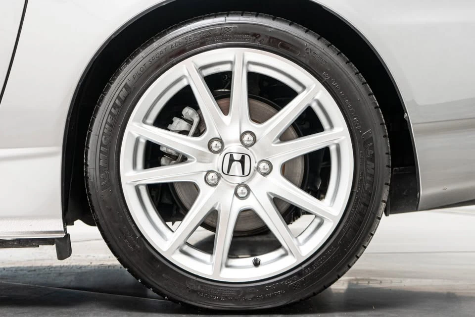 2004 Honda AP2 S2000 - Image 10 of 19