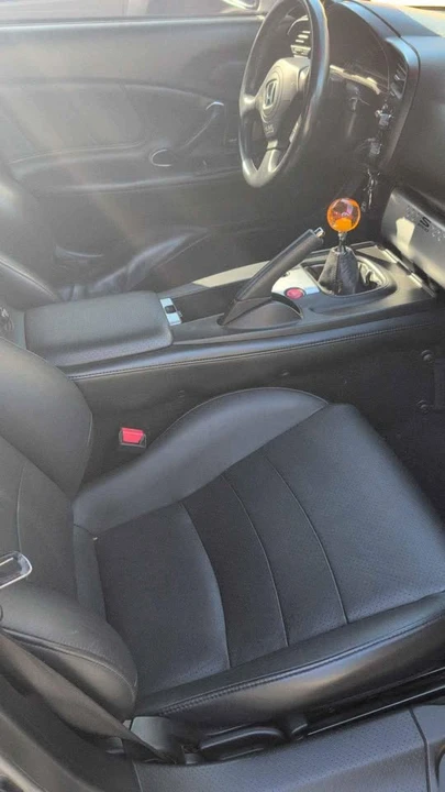 2004 Honda AP2 S2000 - Image 4 of 6