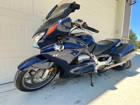 2004 Honda ST 1300