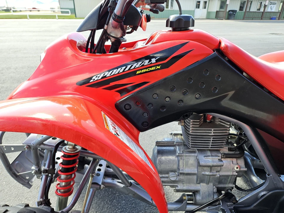 2004 Honda ATV - Image 27 of 31