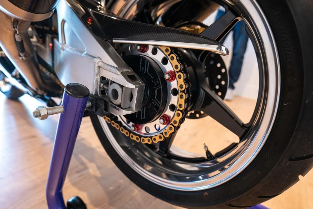 2004 Honda RC51 - Image 19 of 30
