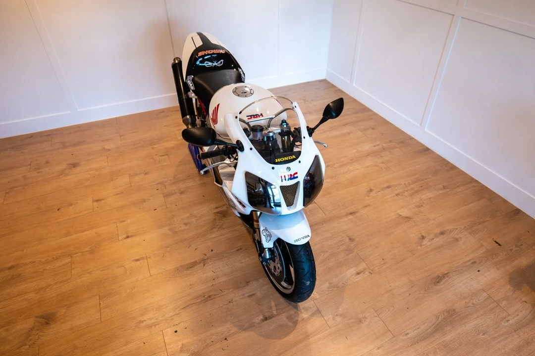 2004 Honda RC51 - Image 4 of 30