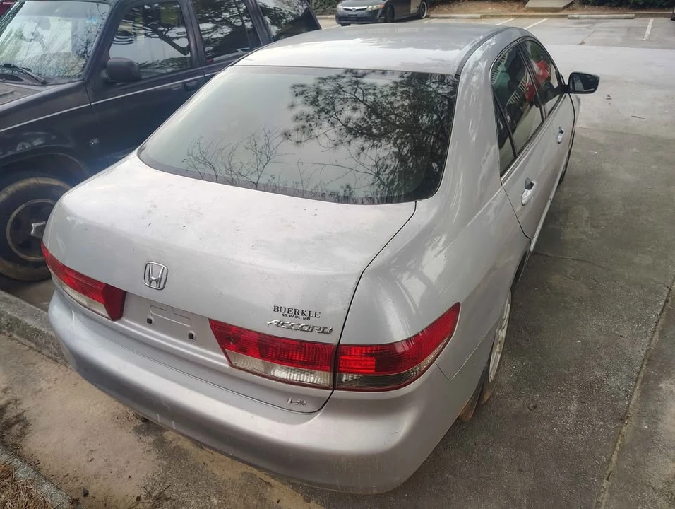 2004 Honda Accord 7th Gen - Image 5 of 6