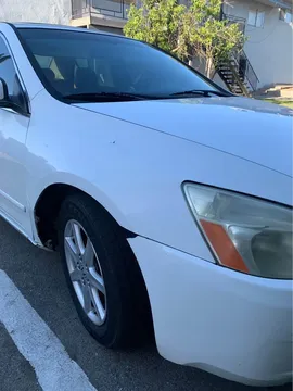 2004 Honda Accord 7th Gen - Image 3 of 7