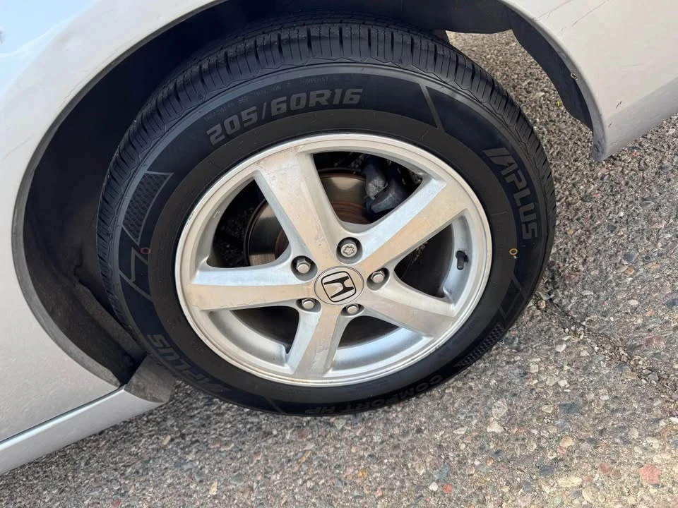 2004 Honda Accord 7th Gen - Image 7 of 9