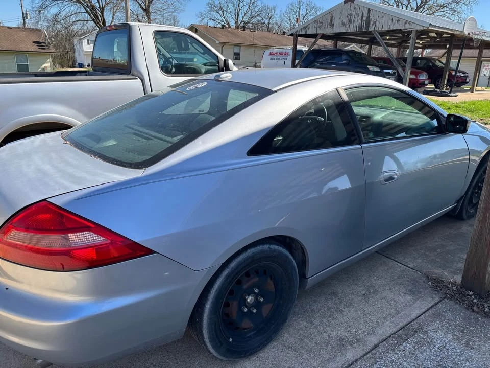 2004 Honda Accord 7th Gen - Image 2 of 13