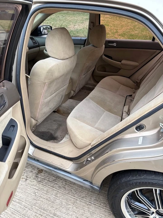 2004 Honda Accord 7th Gen - Image 8 of 12