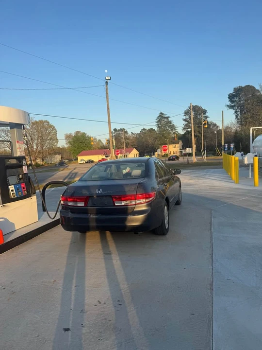2004 Honda Accord 7th Gen - Image 3 of 5