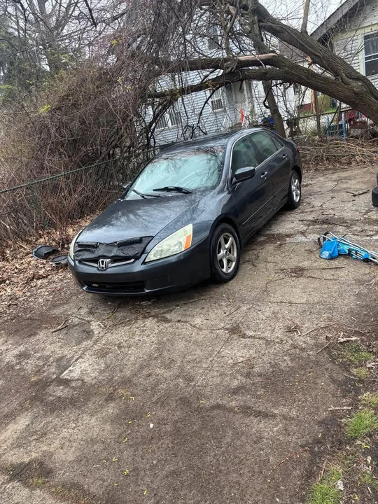 2004 Honda Accord 7th Gen - Image 6 of 12