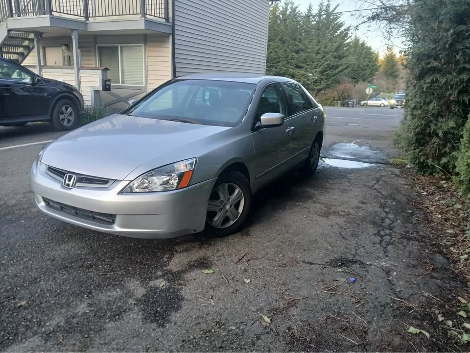 2004 Honda Accord 7th Gen - Image 5 of 6