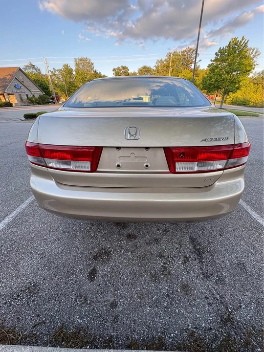 2004 Honda Accord 7th Gen - Image 5 of 20